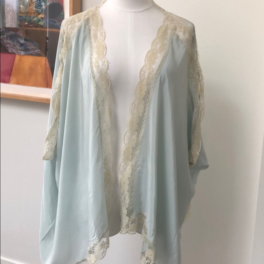 Winter Kate Silk Kimono